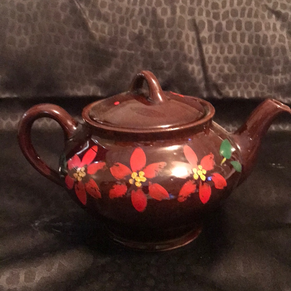 Vintage Royal Dripless Tea Pot Royal Canadian
